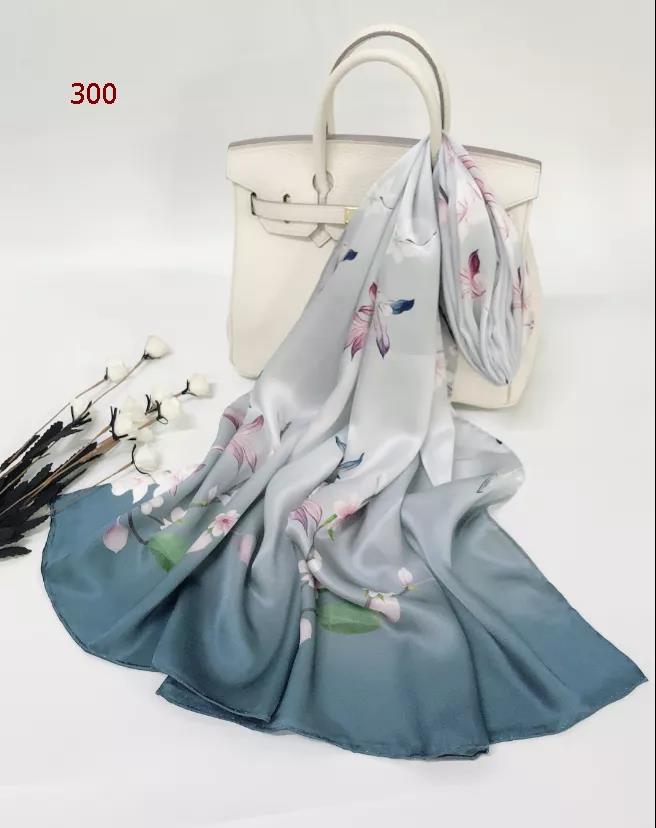真絲圍巾搭配什么衣服好看——真絲圍巾、真絲絲巾、圍巾定制